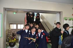 横浜市立南希望が丘中学校の制服画像まとめ・口コミ評判・制服詳細レビュー