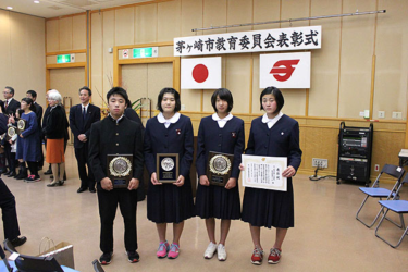 مدرسة Chigasaki Municipal Daiichi Junior High School موحد موجز للصورة ، وسمعة الكلمات الشفوية ، ومراجعة تفصيلية موحدة