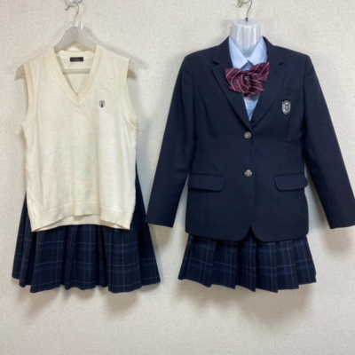 京都府立鴨沂高校の制服写真画像動画まとめ・レビュー口コミ評判・生徒の着こなし・夏服冬服詳細情報（おうき）