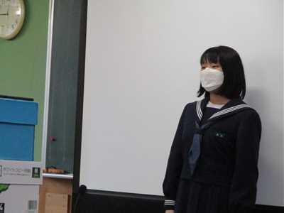 座間市立座間中学校の制服画像まとめ・口コミ評判・制服詳細レビュー・新制服旧制服比較【2023/令和5年新制服】