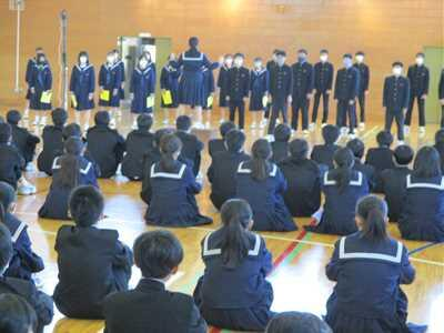 座間市立座間中学校の制服画像まとめ・口コミ評判・制服詳細レビュー・新制服旧制服比較【2023/令和5年新制服】