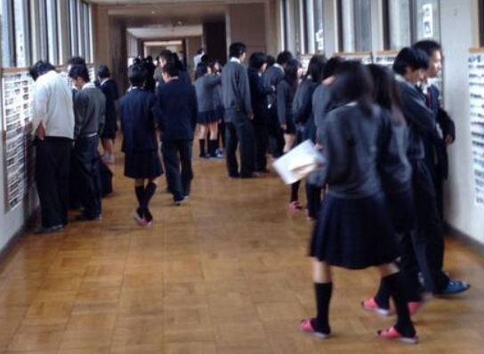 京都府立桂高校の制服写真画像まとめ・レビュー口コミ評判・生徒の着こなし・夏服冬服詳細情報