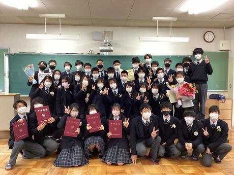 京都府立洛水高校の制服写真画像まとめ・レビュー口コミ評判・生徒の着こなし・夏服冬服詳細情報