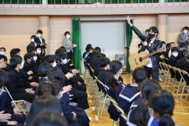 一宮市立浅井中学校の制服写真画像まとめ・レビュー口コミ評判・生徒の着こなし・夏服冬服詳細情報