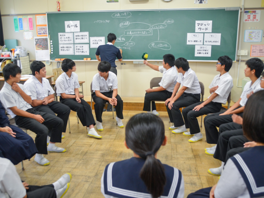 一宮市立浅井中学校の制服写真画像まとめ・レビュー口コミ評判・生徒の着こなし・夏服冬服詳細情報