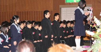 小牧市立光ヶ丘中学校の制服写真画像まとめ・レビュー口コミ評判・生徒の着こなし・夏服冬服詳細情報