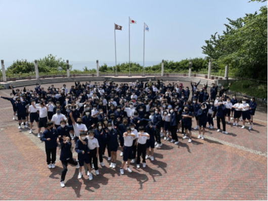 稲沢市立稲沢西中学校の制服写真画像まとめ・レビュー口コミ評判・生徒の着こなし・夏服冬服詳細情報