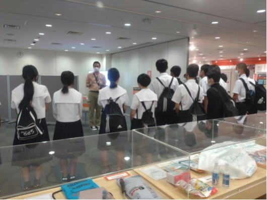 稲沢市立稲沢西中学校の制服写真画像まとめ・レビュー口コミ評判・生徒の着こなし・夏服冬服詳細情報