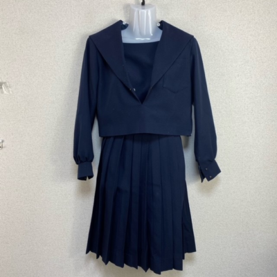 稲沢市立稲沢西中学校の制服写真画像まとめ・レビュー口コミ評判・生徒の着こなし・夏服冬服詳細情報