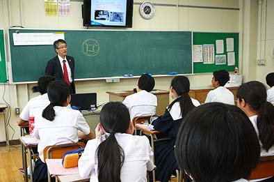 名古屋市立千種台中学校の制服写真画像まとめ・レビュー口コミ評判・生徒の着こなし・夏服冬服詳細情報