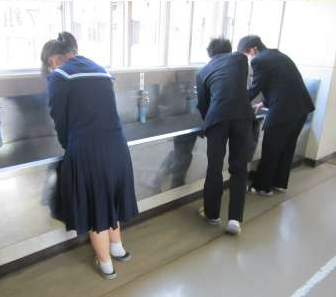 一宮市立奥中学校の制服写真画像まとめ・レビュー口コミ評判・生徒の着こなし・夏服冬服詳細情報・新制服旧制服比較【2022/令和4年新制服】