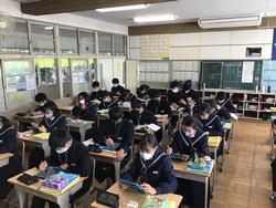 岡崎市立竜海中学校の制服写真画像まとめ・レビュー口コミ評判・生徒の着こなし・夏服冬服詳細情報