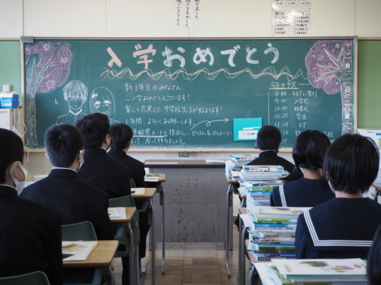 稲沢市立祖父江中学校の制服写真画像動画まとめ・レビュー口コミ評判・生徒の着こなし・夏服冬服詳細情報