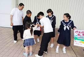 豊川市立東部中学校の制服写真画像まとめ・レビュー口コミ評判・生徒の着こなし・夏服冬服詳細情報