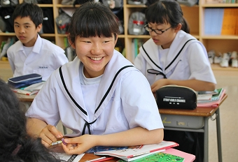 名古屋市立名南中学校の制服写真画像まとめ・レビュー口コミ評判・生徒の着こなし・夏服冬服詳細情報