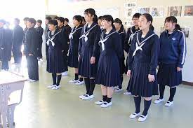 南知多町立篠島中学校の制服写真画像まとめ・レビュー口コミ評判・生徒の着こなし・夏服冬服詳細情報
