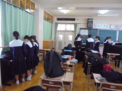 名古屋市立菊井中学校の制服写真画像まとめ・レビュー口コミ評判・生徒の着こなし・夏服冬服詳細情報