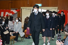 京都府立南丹高校の制服写真画像まとめ・レビュー口コミ評判・生徒の着こなし・夏服冬服詳細情報