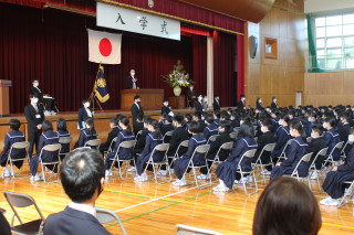 日進市立日進西中学校の制服写真画像まとめ・レビュー口コミ評判・生徒の着こなし・夏服冬服詳細情報