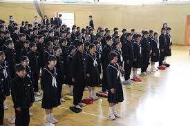 半田市立亀崎中学校の制服写真画像まとめ・レビュー口コミ評判・生徒の着こなし・夏服冬服詳細情報・新制服旧制服比較【2023/令和5年新制服】