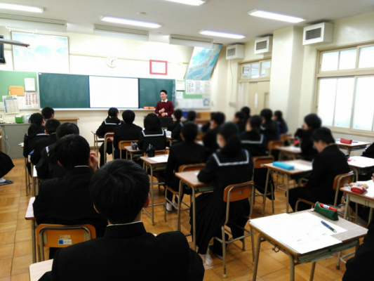 名古屋市立八王子中学校の制服写真画像動画まとめ・レビュー口コミ評判・生徒の着こなし・夏服冬服詳細情報