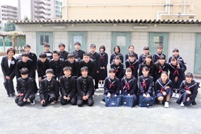 名古屋市立八王子中学校の制服写真画像動画まとめ・レビュー口コミ評判・生徒の着こなし・夏服冬服詳細情報