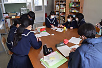 西尾市立東部中学校の制服写真画像まとめ・レビュー口コミ評判・生徒の着こなし・夏服冬服詳細情報