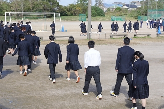 京都府立丹後緑風高校の制服写真画像動画まとめ・レビュー口コミ評判・生徒の着こなし・夏服冬服詳細情報