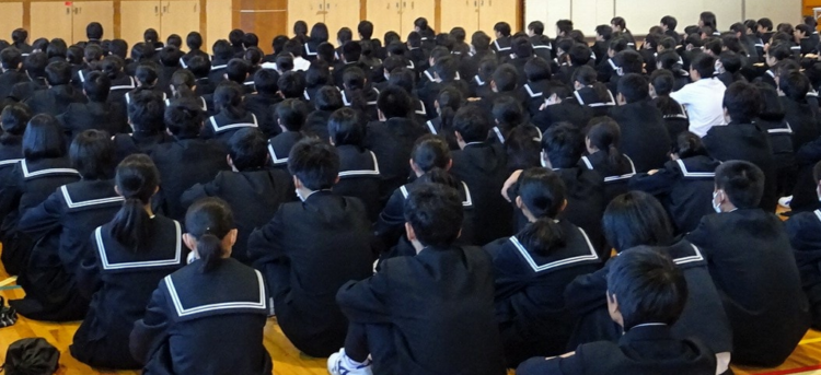 豊田市立松平中学校の制服写真画像まとめ・レビュー口コミ評判・生徒の着こなし・夏服冬服詳細情報