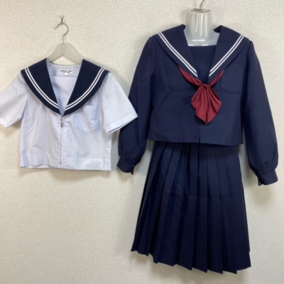 知多市立中部中学校の制服写真画像まとめ・レビュー口コミ評判・生徒の着こなし・夏服冬服詳細情報