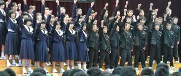 碧南市立中央中学校の制服写真画像まとめ・レビュー口コミ評判・生徒の着こなし・夏服冬服詳細情報