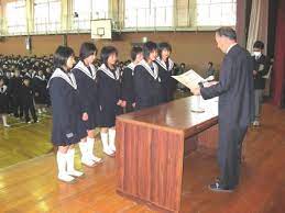 春日井市立鷹来中学校の制服写真画像まとめ・レビュー口コミ評判・生徒の着こなし・夏服冬服詳細情報