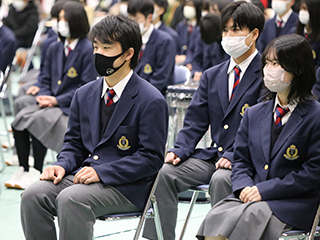 京都府立工業高校の制服写真画像まとめ・レビュー口コミ評判・生徒の着こなし・夏服冬服詳細情報│全国中高制服グラム-全国47都道府県の中学校高等学校制服 検索口コミ-