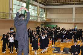 名古屋市立あずま中学校の制服写真画像まとめ・レビュー口コミ評判・生徒の着こなし・夏服冬服詳細情報