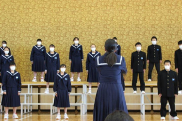 豊橋市立章南中学校の制服写真画像まとめ・レビュー口コミ評判・生徒の着こなし・夏服冬服詳細情報