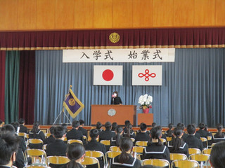 西尾市立寺津中学校の制服写真画像まとめ・レビュー口コミ評判・生徒の着こなし・夏服冬服詳細情報│全国中高制服グラム全国47都道府県の中学校高等