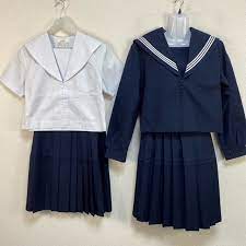名古屋市立桜山中学校の制服写真画像動画まとめ・レビュー口コミ評判・生徒の着こなし・夏服冬服詳細情報・新制服旧制服比較【2022/令和4年度新制服】学ランセーラー服廃止