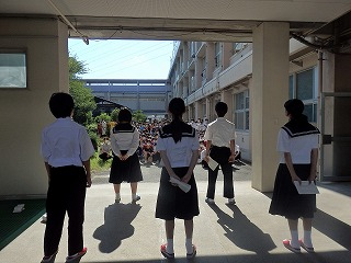 愛西市立佐屋中学校の制服写真画像まとめ・レビュー口コミ評判・生徒の着こなし・夏服冬服詳細情報