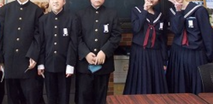 愛西市立佐屋中学校の制服写真画像まとめ・レビュー口コミ評判・生徒の着こなし・夏服冬服詳細情報