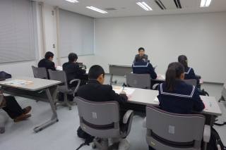 名古屋市立桜丘中学校の制服写真画像動画まとめ・レビュー口コミ評判・生徒の着こなし・夏服冬服詳細情報
