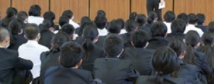 一宮市立木曽川中学校の制服写真画像まとめ・レビュー口コミ評判・生徒の着こなし・夏服冬服詳細情報・新制服旧制服比較【2022/令和4年度新制服】学ランセーラー服廃止