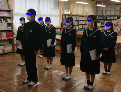一宮市立西成中学校の制服写真画像まとめ・レビュー口コミ評判・生徒の着こなし・新制服旧制服比較【2022/令和4年新制服】