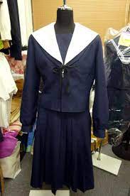 名古屋市立名塚中学校の制服写真画像まとめ・レビュー口コミ評判・生徒の着こなし・夏服冬服詳細情報