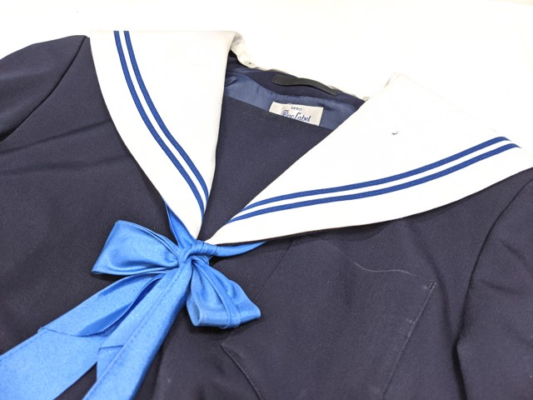 豊田市立逢妻中学校の制服写真画像まとめ・レビュー口コミ評判・生徒の着こなし・夏服冬服詳細情報