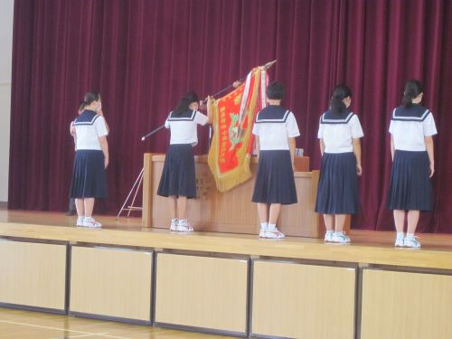 豊橋市立北部中学校の制服写真画像まとめ・レビュー口コミ評判・生徒の着こなし・夏服冬服詳細情報
