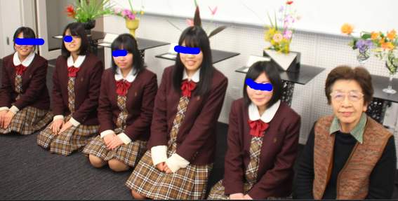 福知山成美高校の制服写真画像動画まとめ・レビュー口コミ評判・生徒の着こなし・新制服旧制服比較【2019/令和1年度新制服】