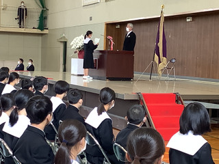 西尾市立平坂中学校の制服写真画像まとめ・レビュー口コミ評判・生徒の着こなし・夏服冬服詳細情報