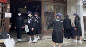 豊田市立足助中学校の制服写真画像まとめ・レビュー口コミ評判・生徒の着こなし・夏服冬服詳細情報