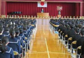 犬山市立城東中学校の制服写真画像まとめ・レビュー口コミ評判・生徒の着こなし・新制服旧制服比較【2021/令和3年度新制服】学ランセーラー服廃止