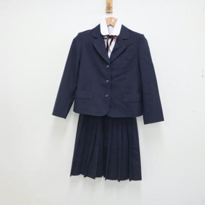 名古屋大学教育学部附属中学高校の制服写真画像まとめ・レビュー口コミ評判・生徒の着こなし・夏服冬服詳細情報
